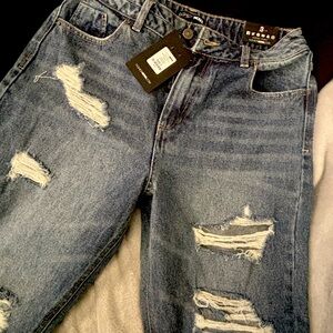 Fashion Nova Bioyfriend Jeans Size 3